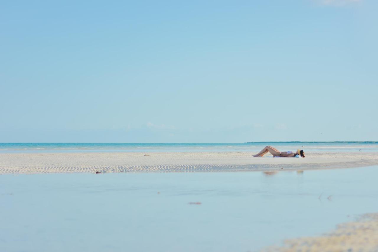Villas El Encanto Holbox Exterior photo
