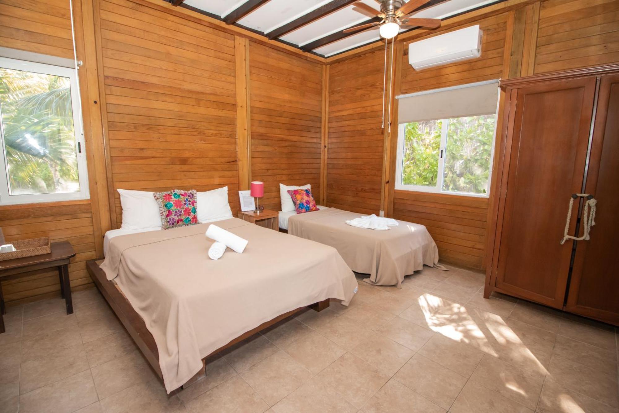 Villas El Encanto Holbox Exterior photo